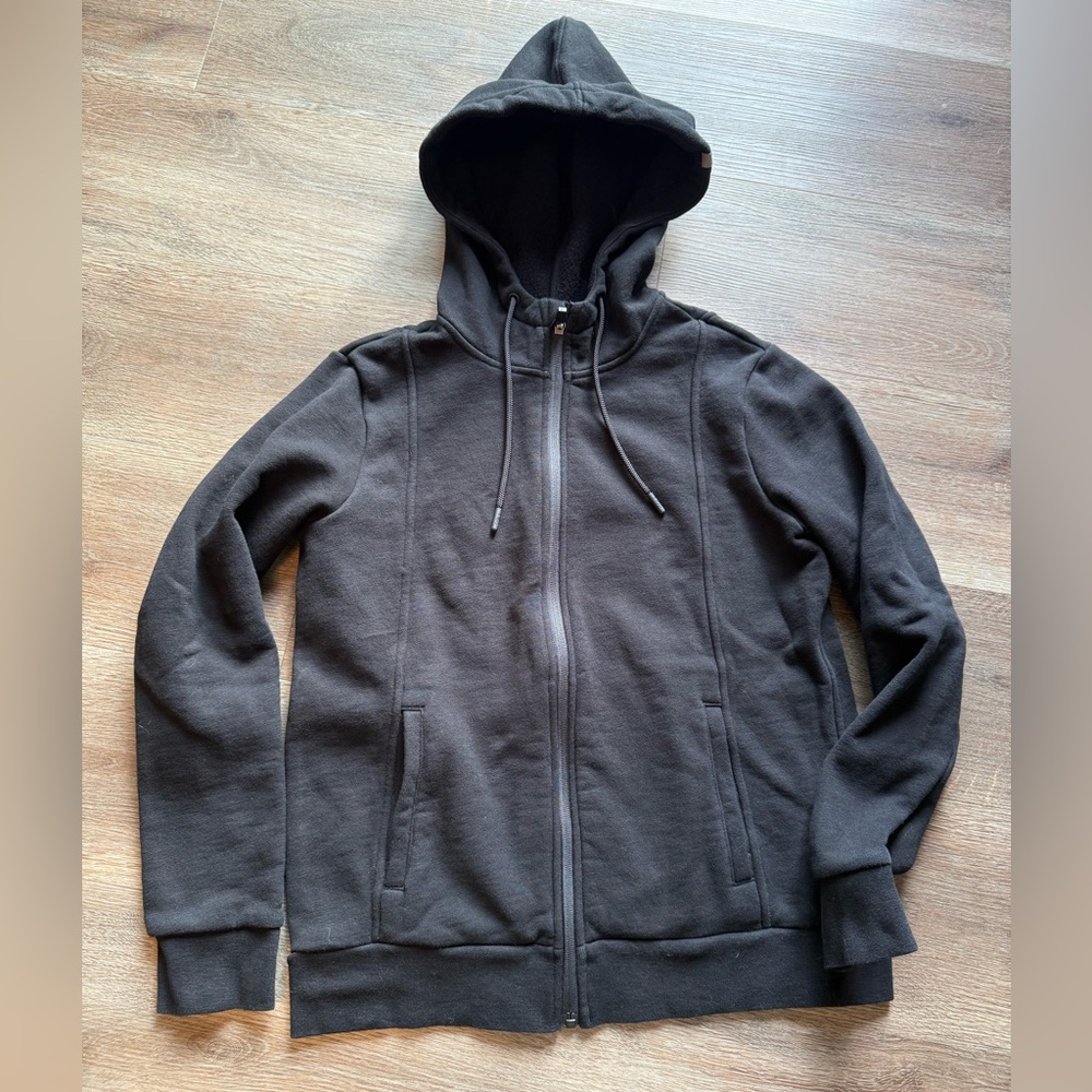 Figs Women's Black Zip-up Hoodie
